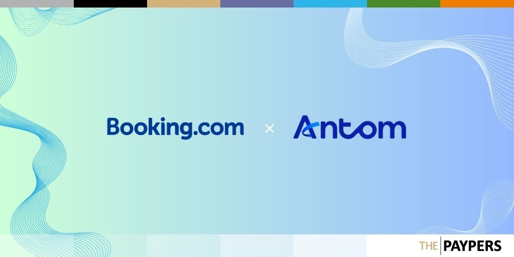 Booking.com partners Antom